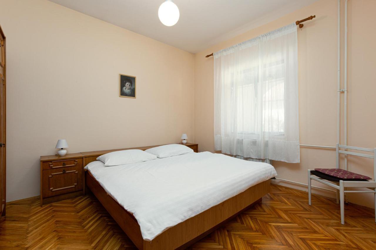 Silva Apartment โปเรช ภายนอก รูปภาพ